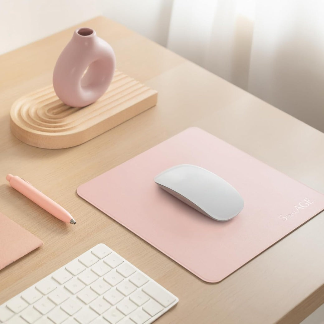 Slim Mouse Mat for Home/Office, Portable Mouse Pad for Computer & Laptop, Fabric Style Vegan Leather, Non-Slip Base, Compatible with Laser and Optical Mouse, 22 x 22cm (Pink