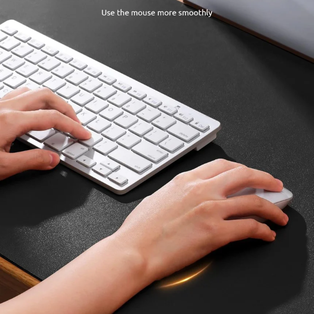 Leather Desk Mat, Large Mouse Mat, Non-Slip Desk Pad, Waterproof Leather Table Protector Writing Pad for Office and Home (60 x 35 cm, Black)