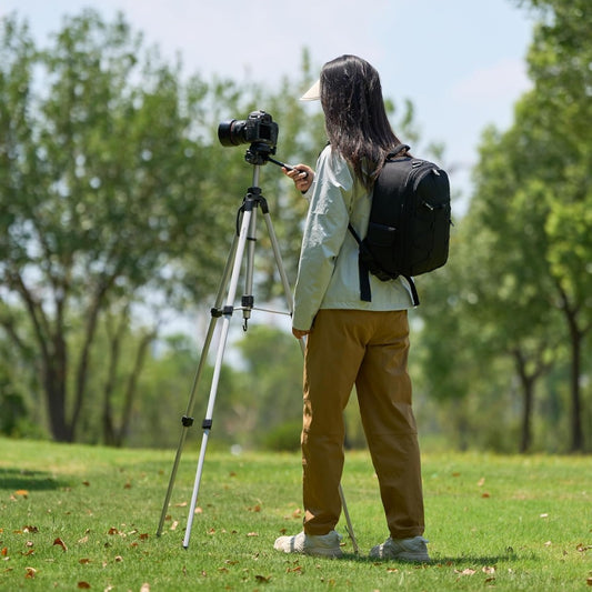 Basics 152 cm (60-Inch) Lightweight Camera, DSLR and Binocular Tripod with Bag, Black